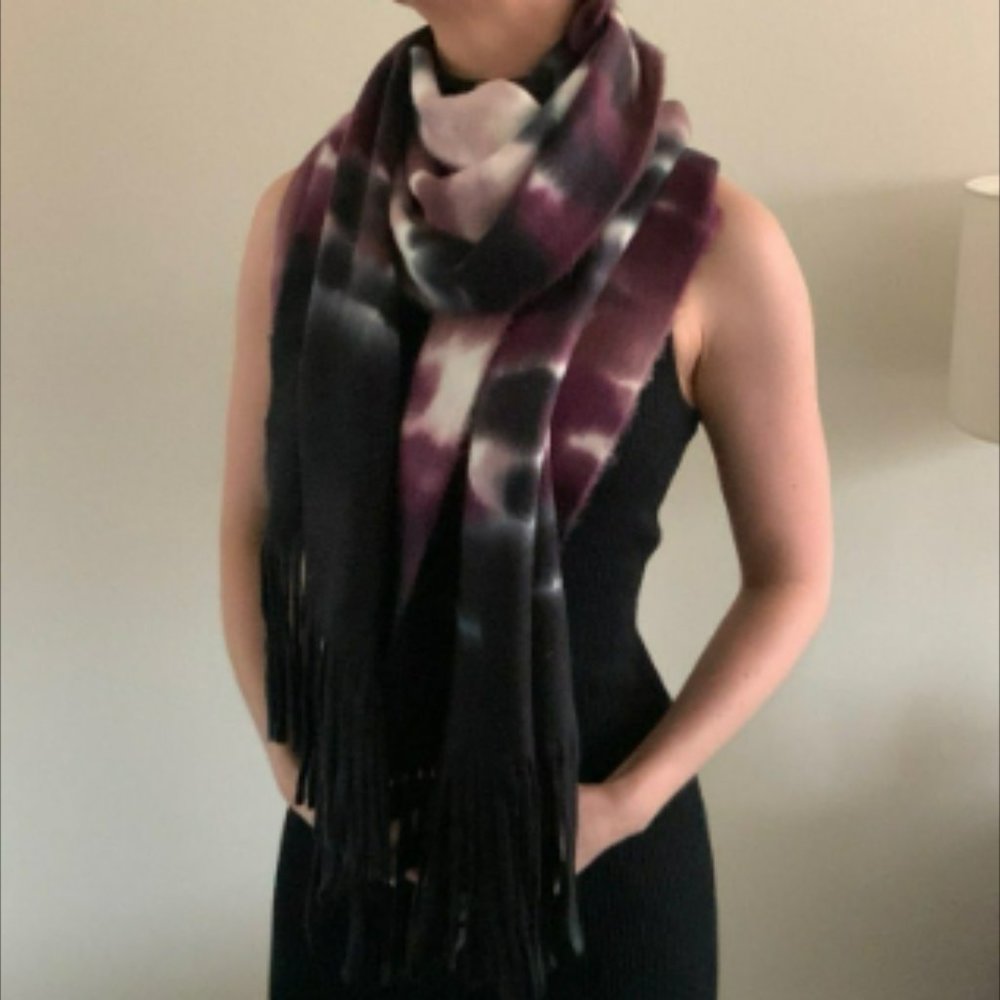 NWT Calvin Klein Scarf